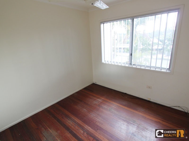 495 Broadwater Road, Mansfield QLD 4122