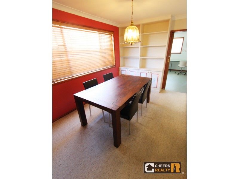 99 Pine Street, Runcorn QLD 4113