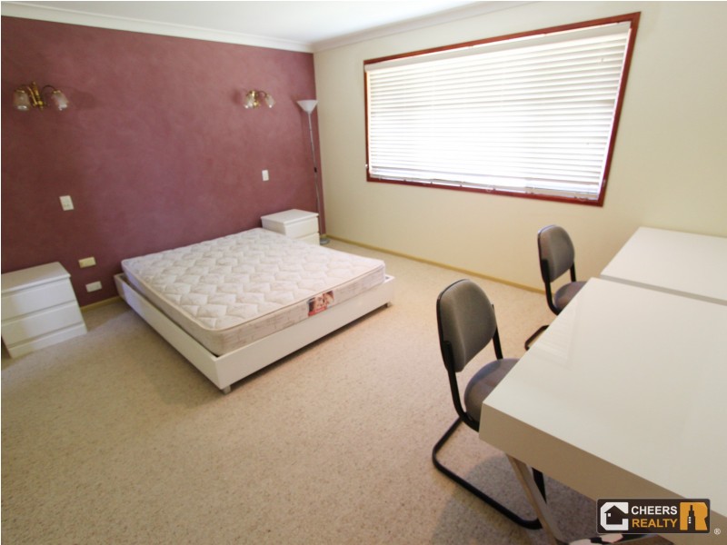 99 Pine Street, Runcorn QLD 4113