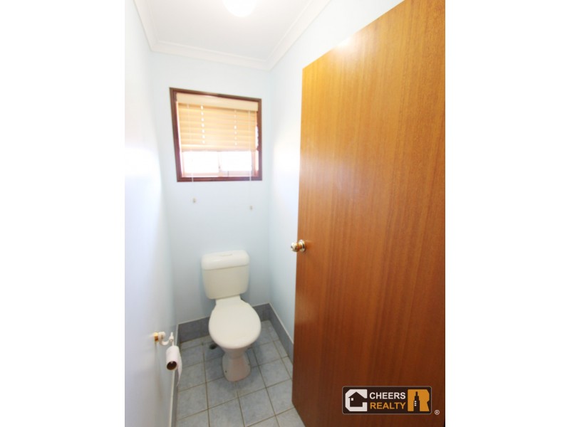 99 Pine Street, Runcorn QLD 4113