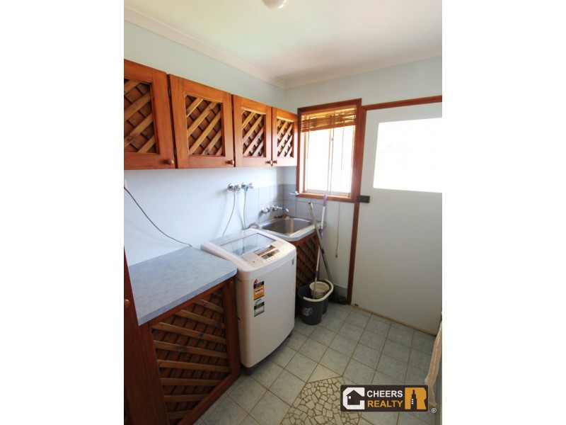 99 Pine Street, Runcorn QLD 4113