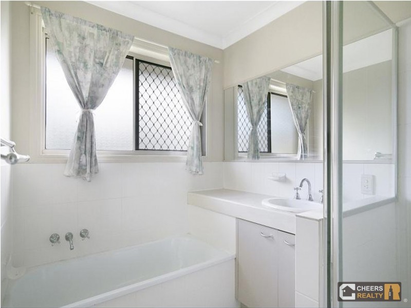 23 Maywood Crescent, Calamvale QLD 4116