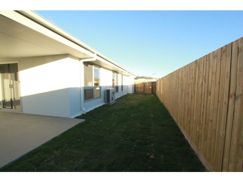 31 Boonderee Place, New Auckland QLD 4680