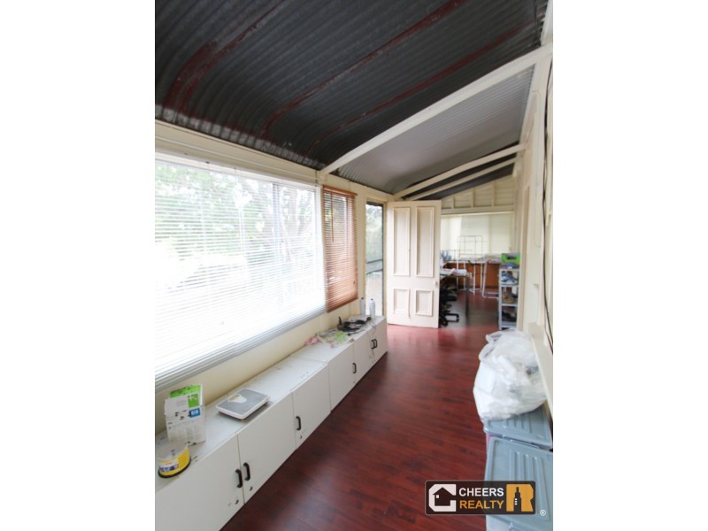 16 Station Road, Riverview QLD 4303