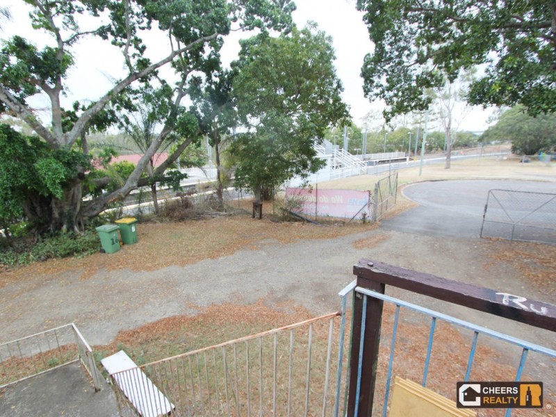 16 Station Road, Riverview QLD 4303