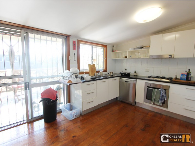 16 Geelong Street, East Brisbane QLD 4169