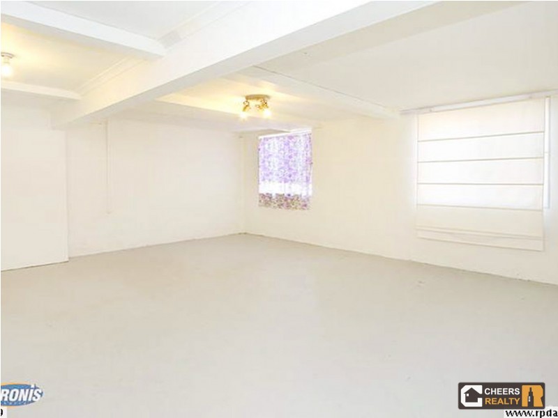 16 Geelong Street, East Brisbane QLD 4169