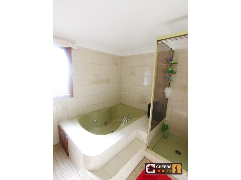 16 Geelong Street, East Brisbane QLD 4169