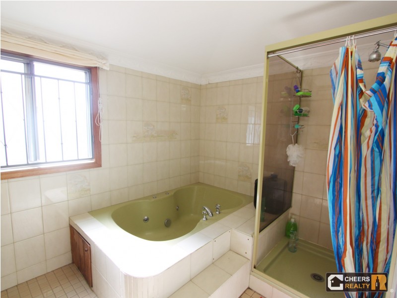 16 Geelong Street, East Brisbane QLD 4169