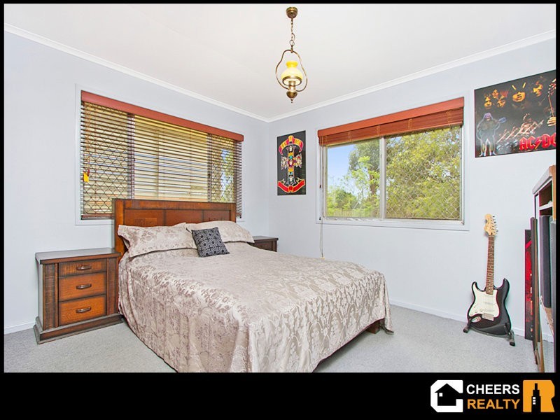 60 Lexton Street, Stretton QLD 4116