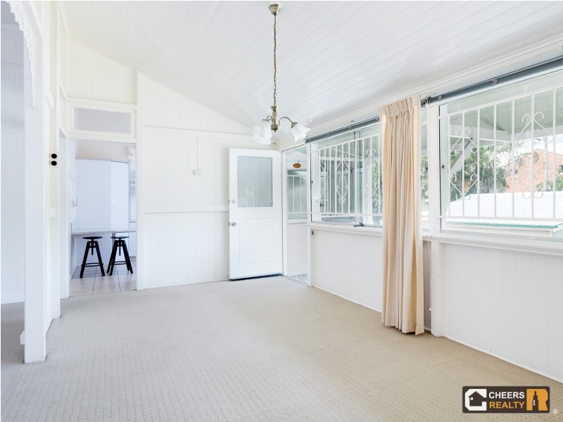 189 Juliette St, Greenslopes QLD 4120