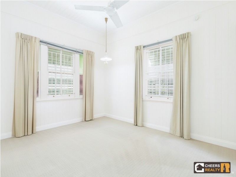189 Juliette St, Greenslopes QLD 4120