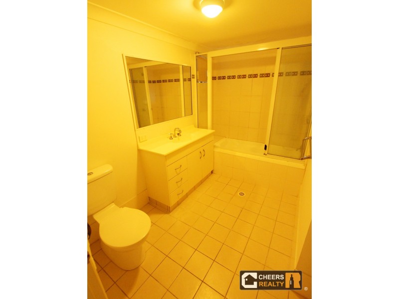 1/10 Lissner Street, Toowong QLD 4066