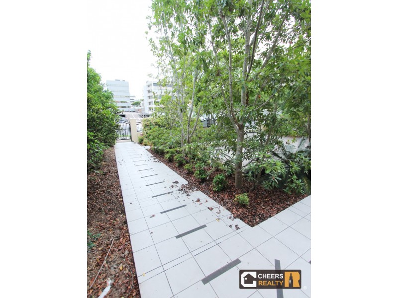 1/10 Lissner Street, Toowong QLD 4066