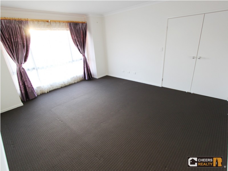 90 Cobblestone Avenue, Logan Reserve QLD 4133