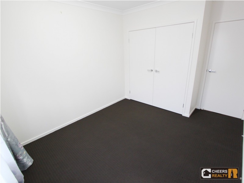 90 Cobblestone Avenue, Logan Reserve QLD 4133