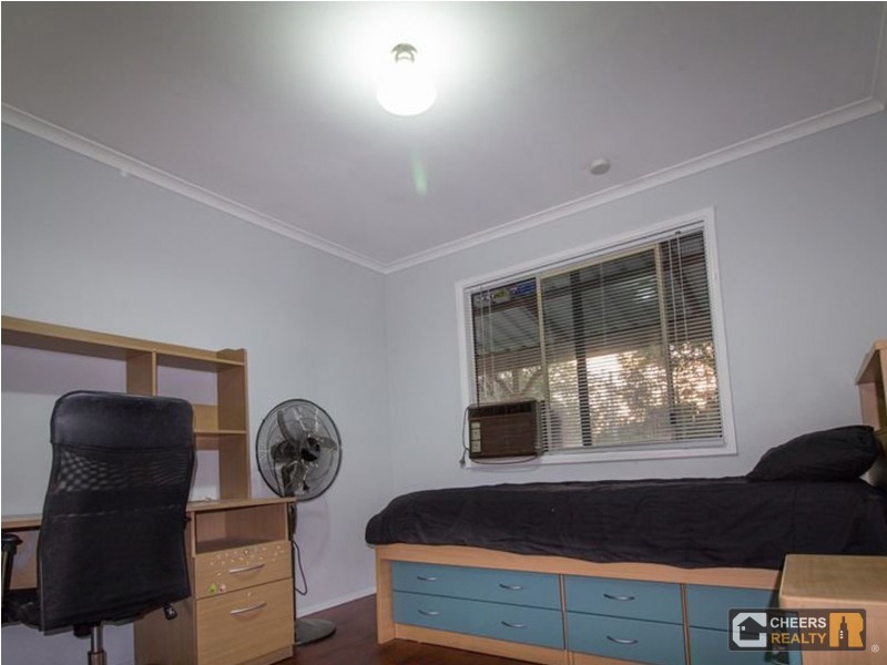 42 Granger Road, Park Ridge South QLD 4125