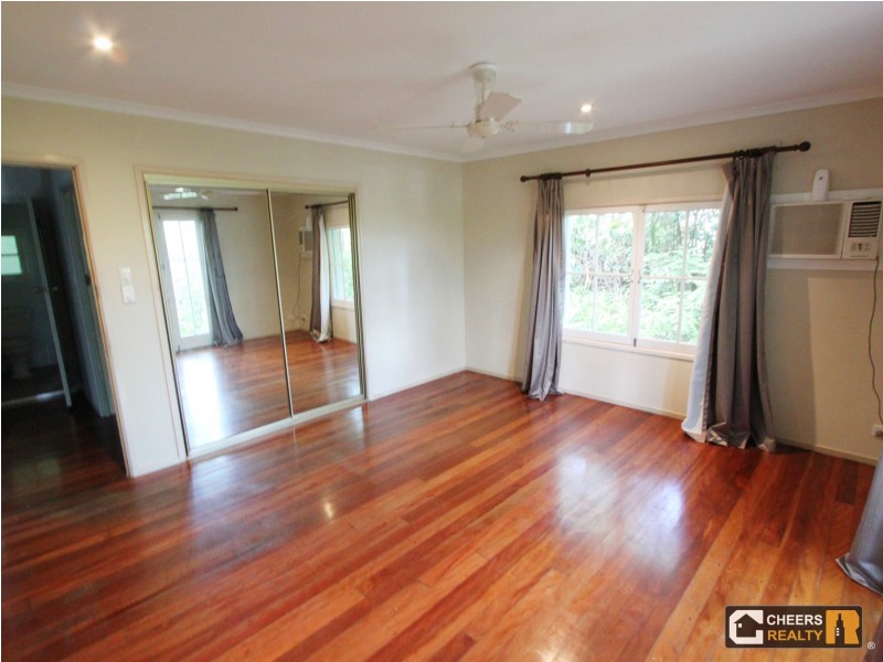 60 Cedarleigh Road, Kenmore QLD 4069