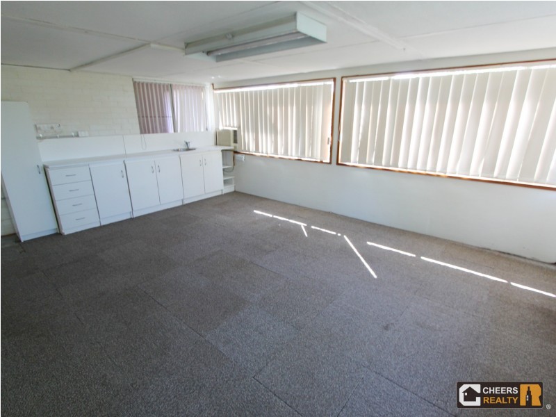 663 Mains Rd, Macgregor QLD 4109