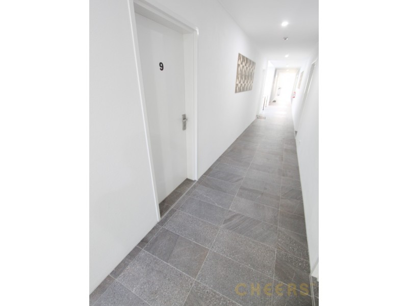 9/25 Stanley Street, Indooroopilly QLD 4068