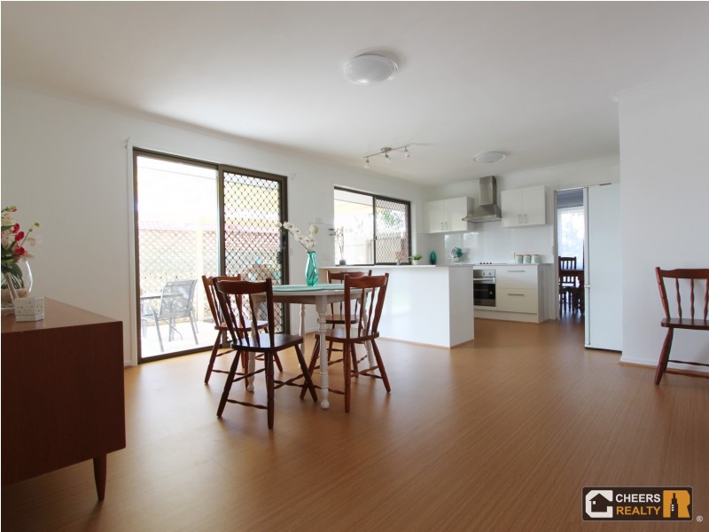 6 Banika Street, Mansfield QLD 4122