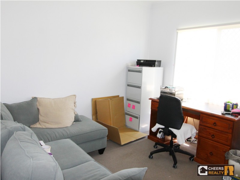 2 Cradle Drive, New Auckland QLD 4680