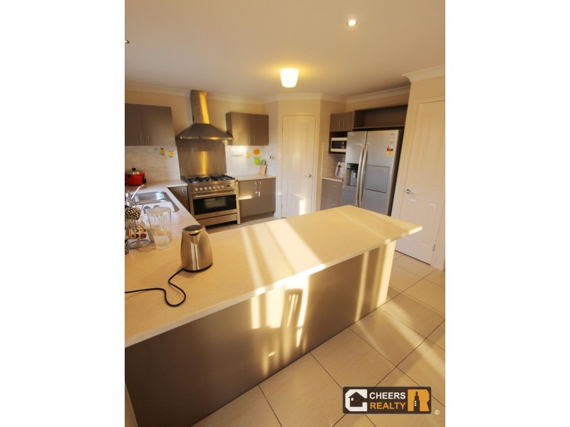 2 Annie Place, Kuraby QLD 4112