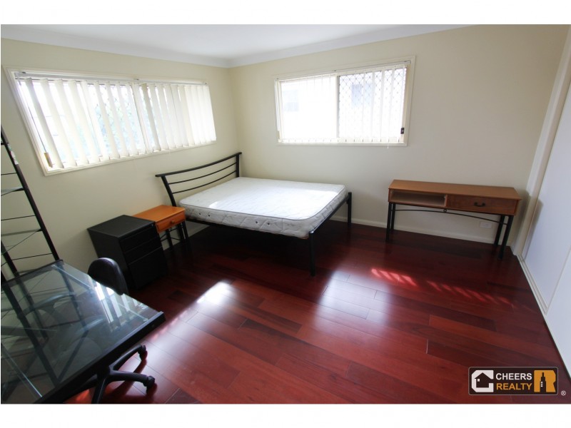 25 The Parkway, Stretton QLD 4116