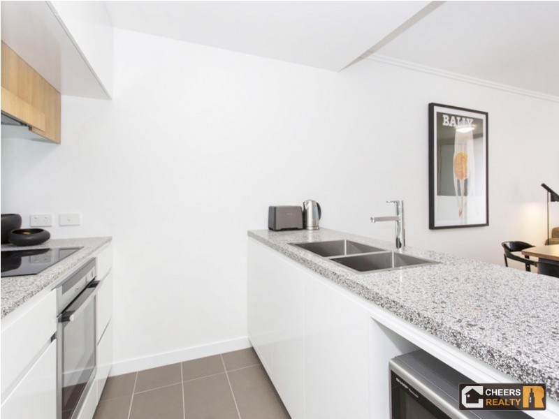 512/113 Commercial Road, Teneriffe QLD 4005