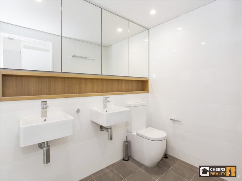 512/113 Commercial Road, Teneriffe QLD 4005