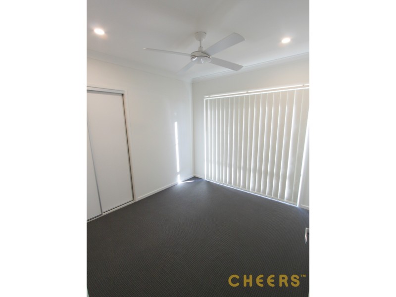 17 Kirrama St, Waterford QLD 4133