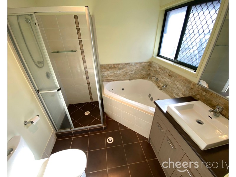 75 Bellevue Road, Goodna QLD 4300