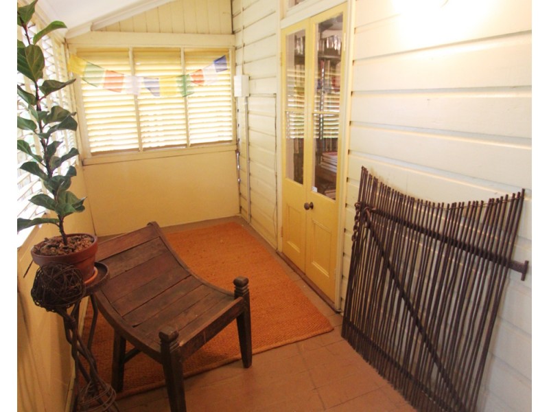 33 Green Terrace, Windsor QLD 4030