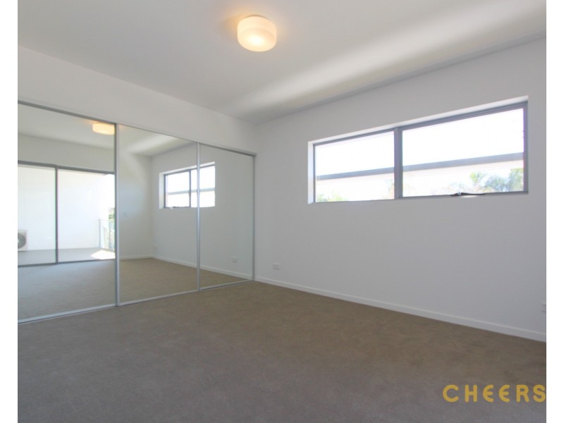 8/32 Redfern Street, Morningside QLD 4170