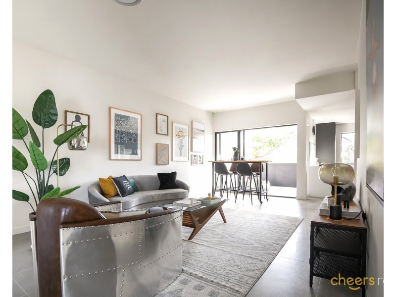 2/2 Laver Street, Macgregor QLD 4109