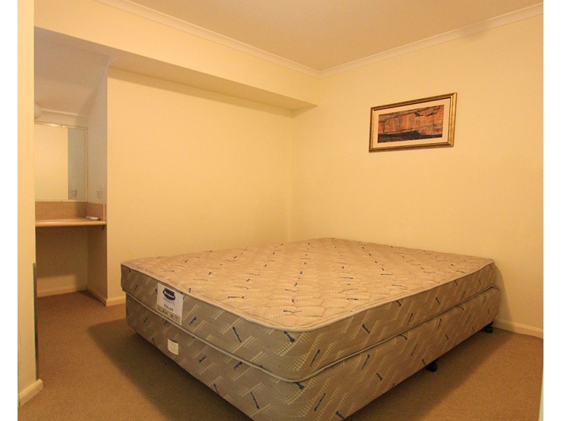 50/85 Deakin Street, Kangaroo Point QLD 4169