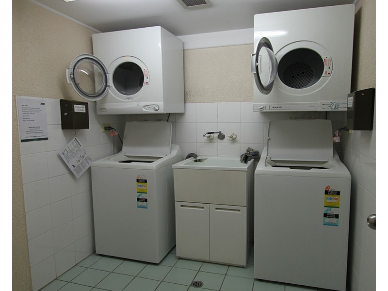 50/85 Deakin Street, Kangaroo Point QLD 4169