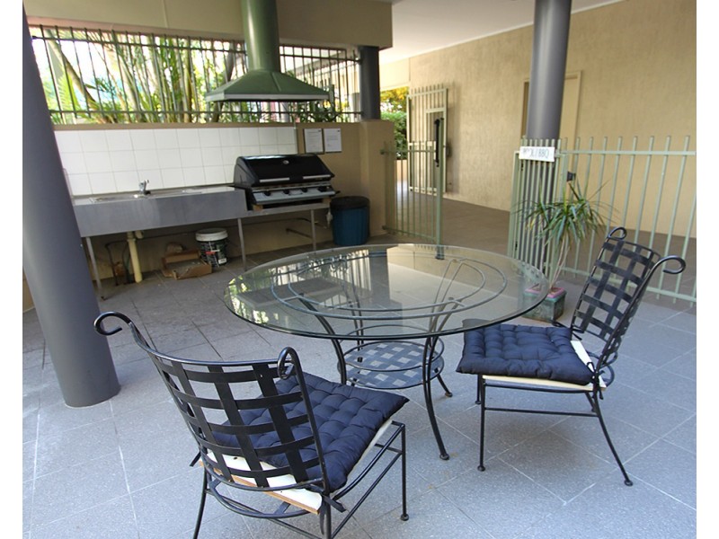 50/85 Deakin Street, Kangaroo Point QLD 4169