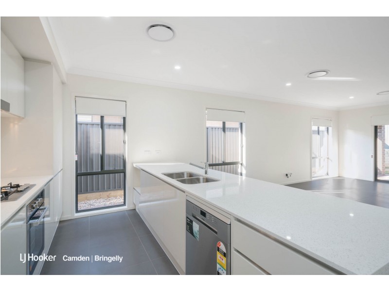 17 Bibb Avenue, Cobbitty NSW 2570