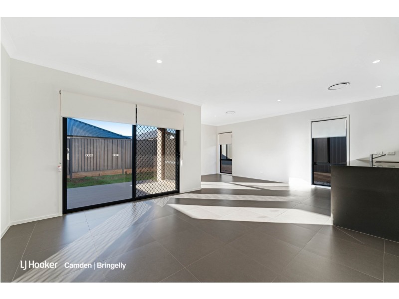 36 Goodluck Circuit, Cobbitty NSW 2570