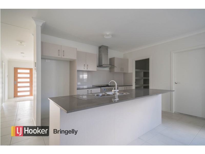 16 St Heliers Road, Silverdale NSW 2752