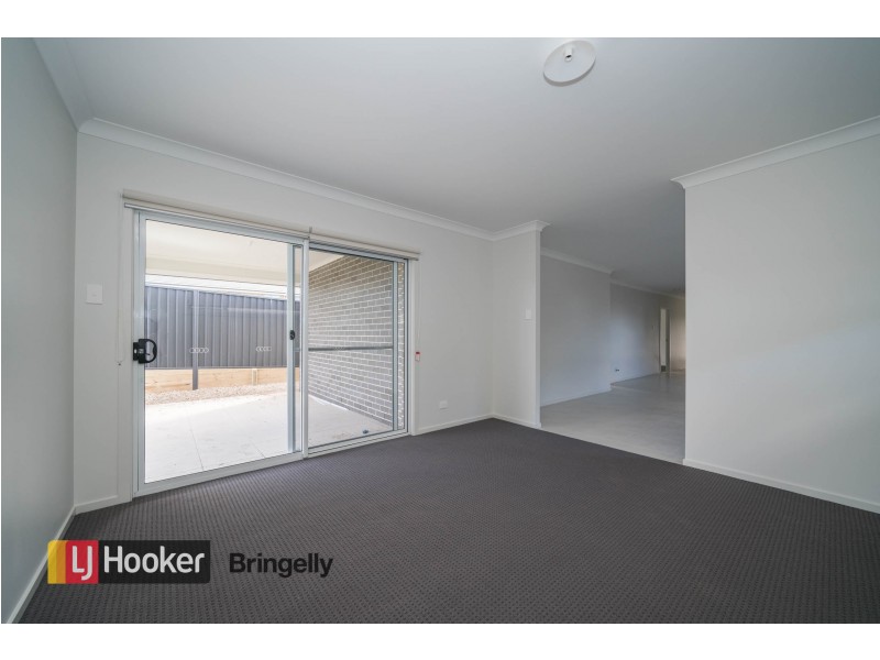 16 St Heliers Road, Silverdale NSW 2752