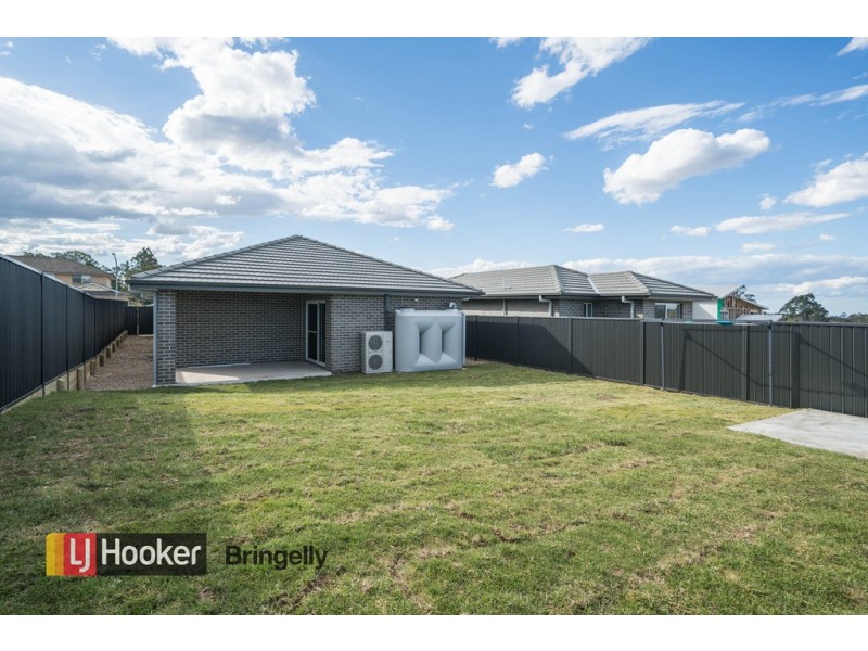 16 St Heliers Road, Silverdale NSW 2752
