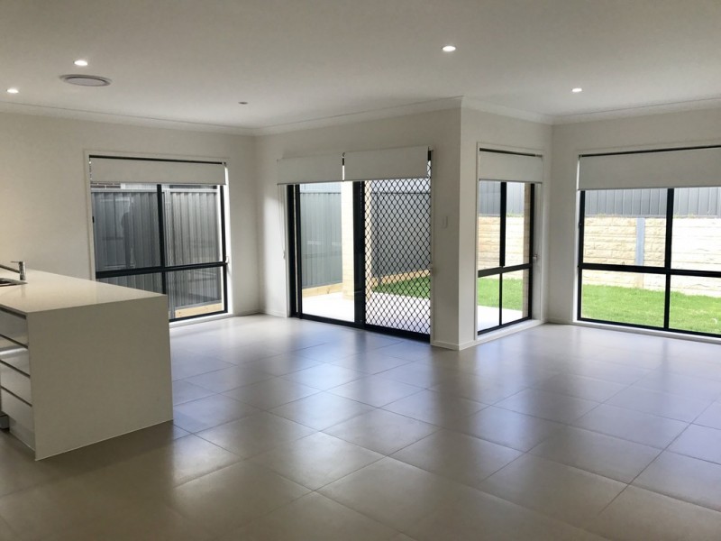 5 Egan Crescent, Cobbitty NSW 2570