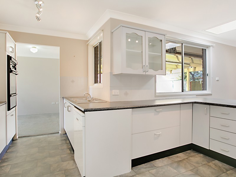 14 Fryer Street, Mount Annan NSW 2567