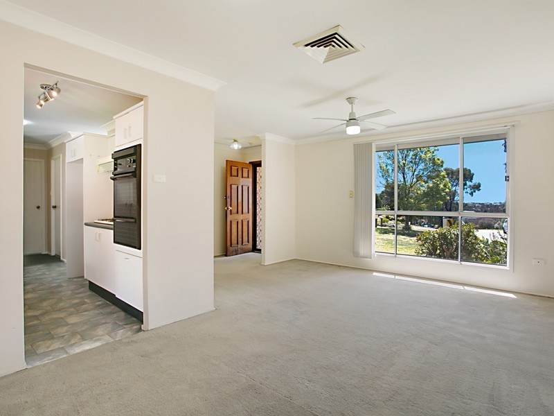 14 Fryer Street, Mount Annan NSW 2567