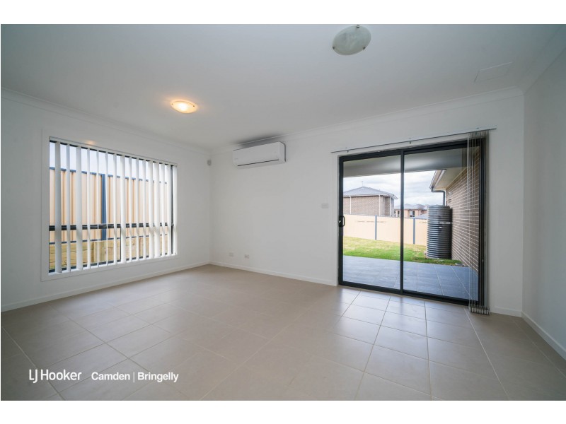 25 Manchuria Road, Edmondson Park NSW 2174