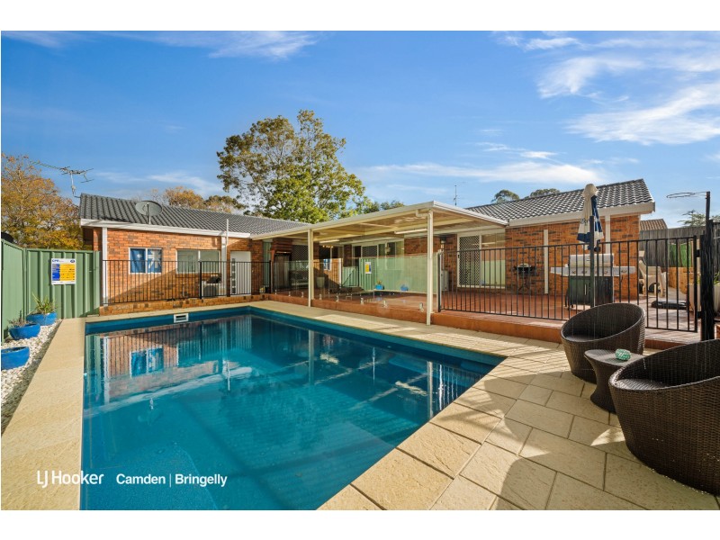 8 McCall Avenue, Camden South NSW 2570