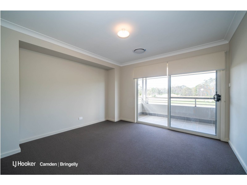 17 Doubletail Lane, Denham Court NSW 2565