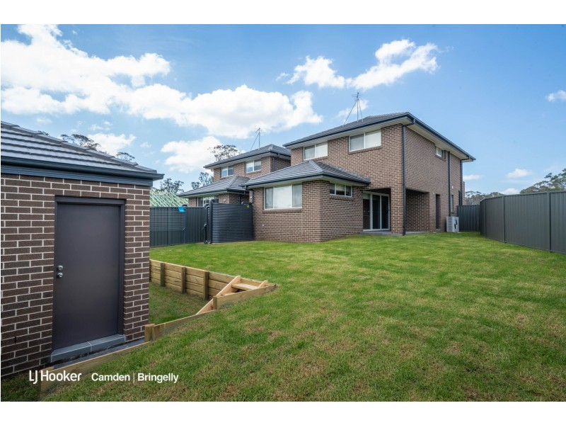17 Doubletail Lane, Denham Court NSW 2565